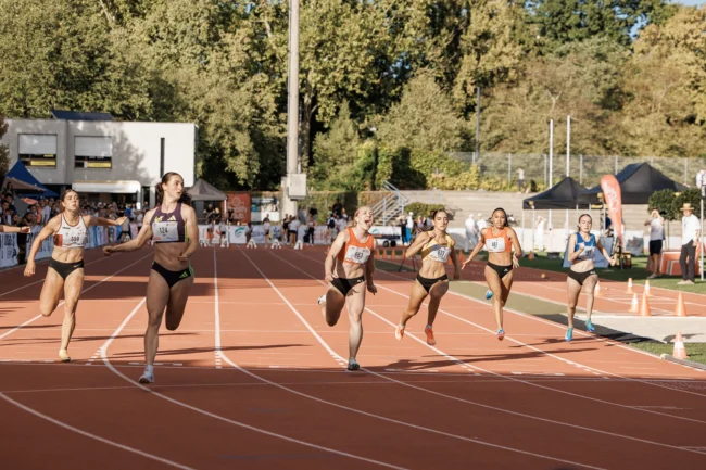 Finallauf 100m U20 Women Schweizer Meisterschaften - Swiss Athletics. Xenia Buri (LC Kirchberg, SUI, Jg. 2008) - 11,40 Sekunden